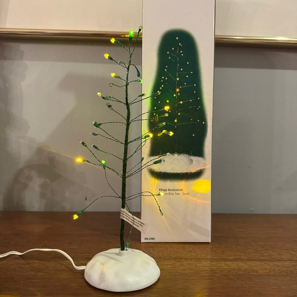 Department 56 Twinkle Brite Tree Small Village Accessory 56.52983